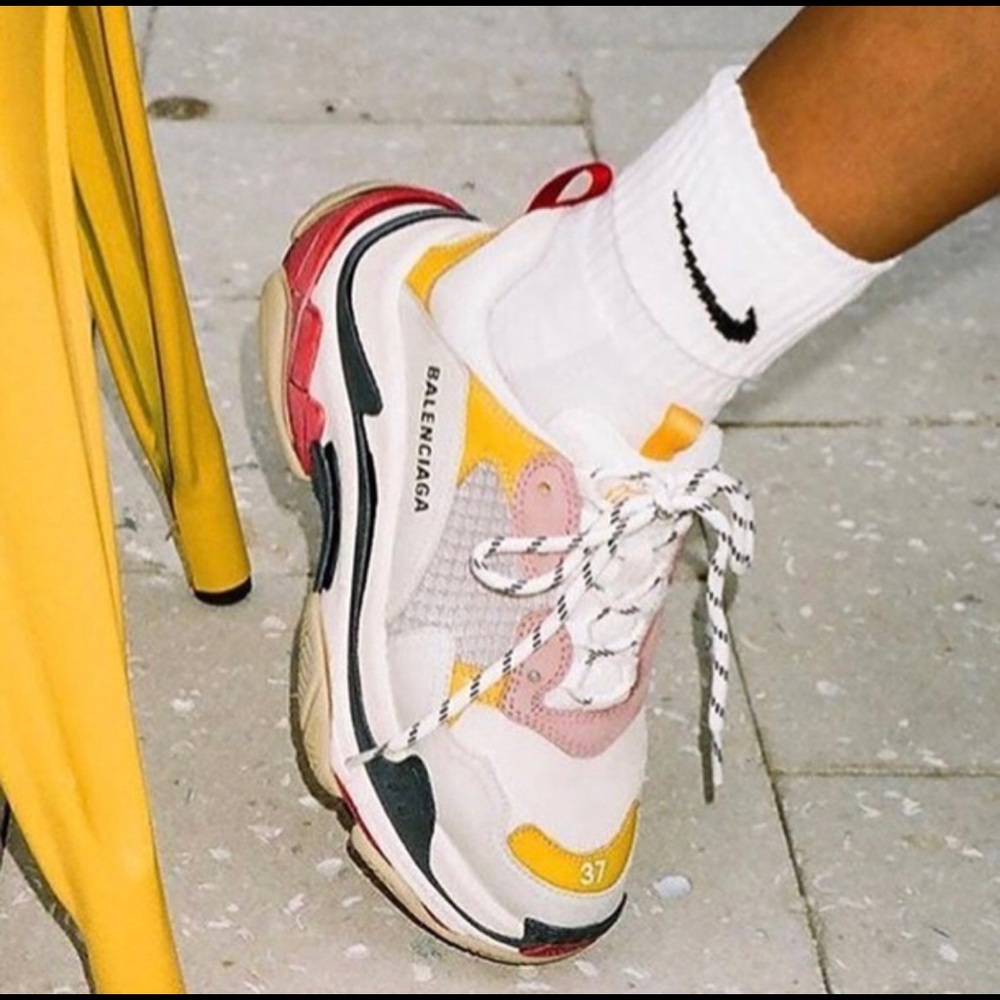 🔹BALENCIAGA TRIPLE S TRAINERS - Picture 7 of 16